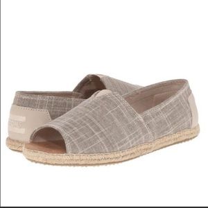 Toms alpargata taupe open toe espadrille flats size 9